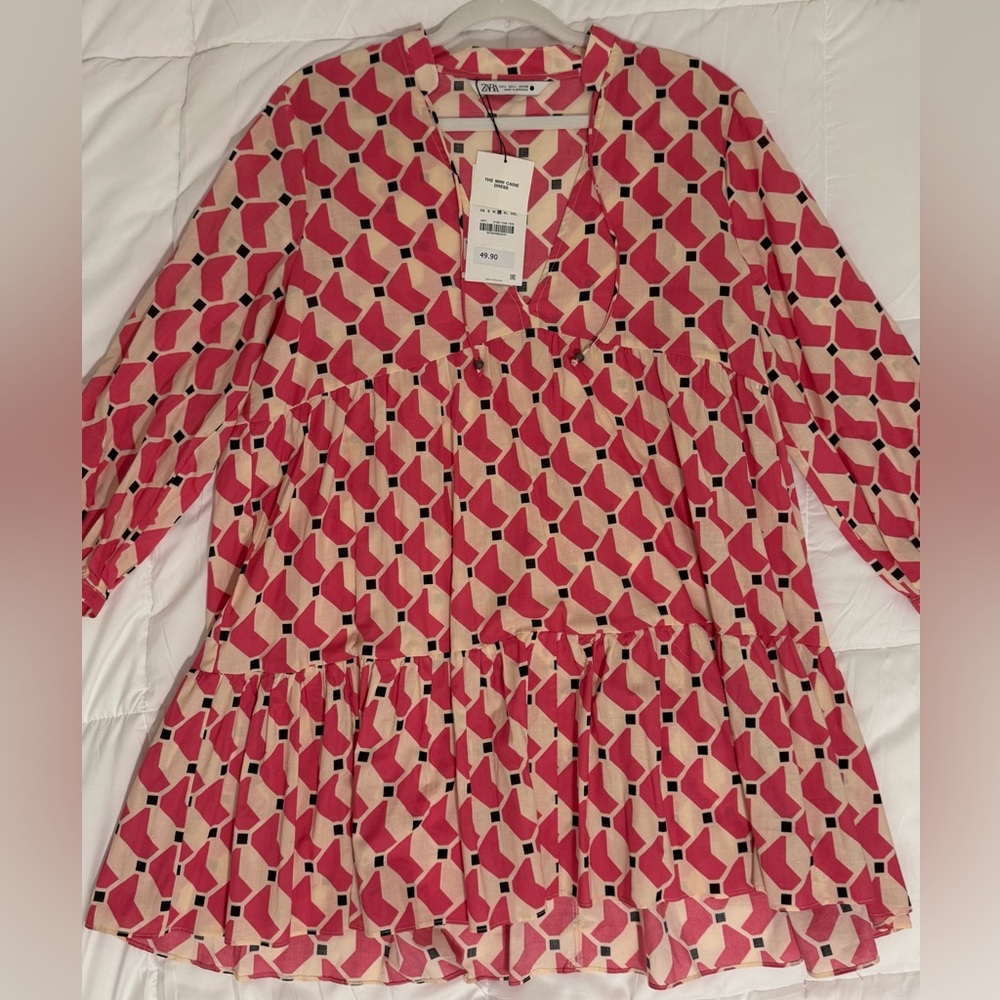 Zara Pink and Black Geometric Blouse
